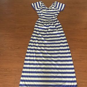 Maxi dress